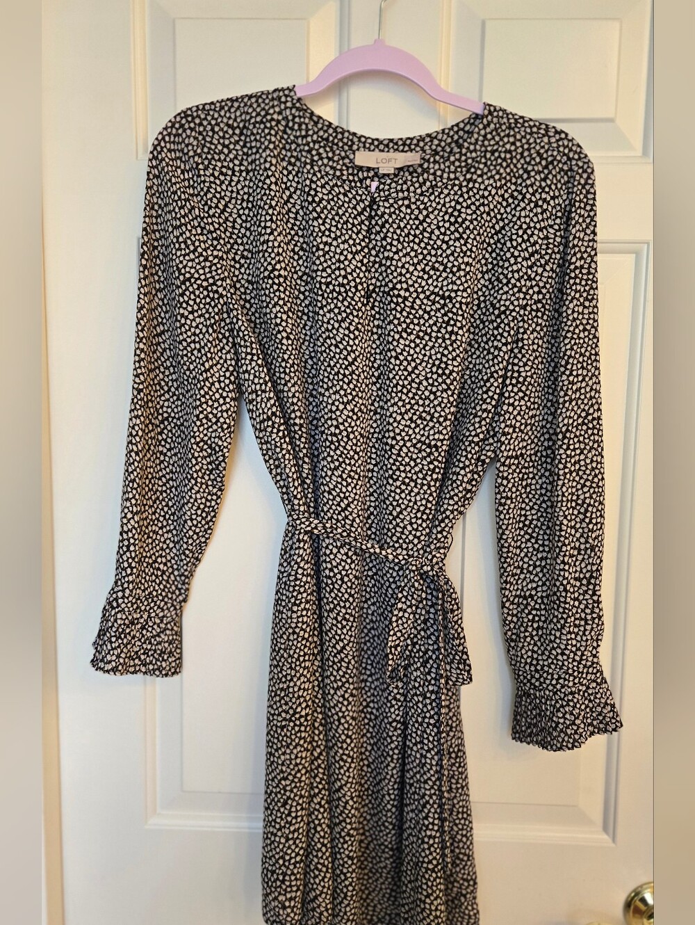 LOFT Black & White Printed Tie-Waist Dress